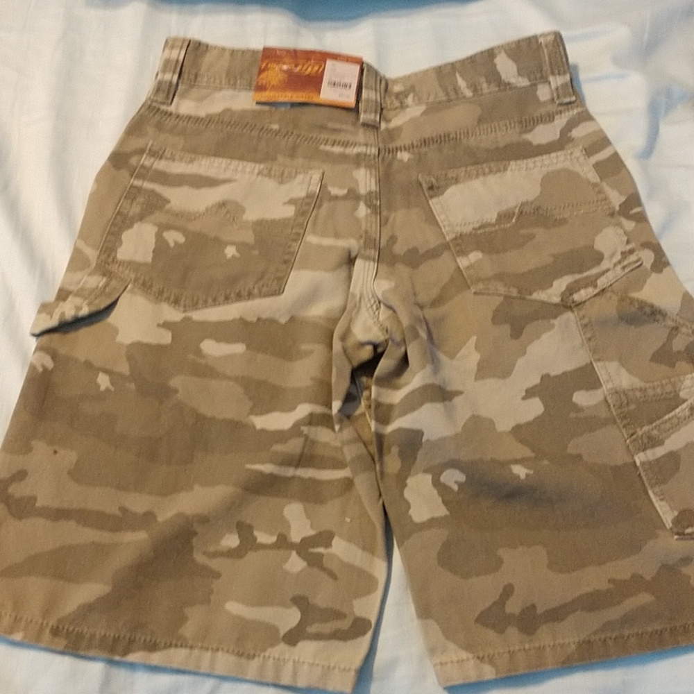 Urban pipeline shorts